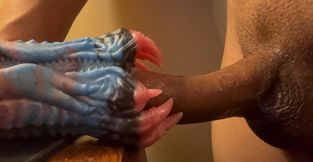 Whimpering 18 year old dick fucks alien pussy and cums