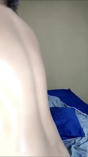 Sex for 40 Minutes with Her Boyfriend