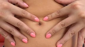 Teasing Curves of Chubby Vanessa: Czech Belly Stretches and Deep Navel Play (MOBILE quality)