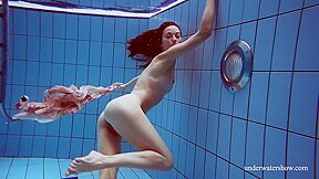 Martina Poses With Her Juicy Body