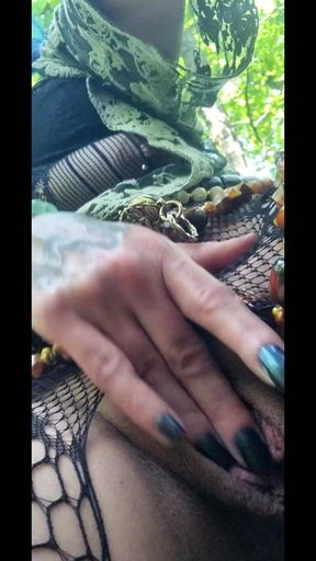 Goblingirly - Split Tongue and Creamy Pussy