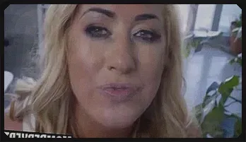 MILF Janna Hicks Doggy Style Encounter