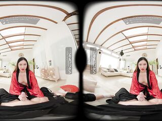 VR Conk: Sexy Oriental Mariko from Shogun Sucks your Rod and Bangs in a Cosplay Parody - VR Porn