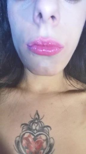 Come and fuck my throat pls