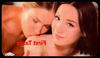 Angelika & Kate: Passionate Couch Encounter online streaming