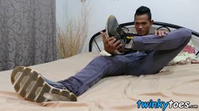 Sensual foot sniffing while jerking off with Asian twink Joshua