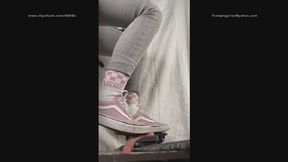 Pedal Pumping Cockcrush and Shoejob in worn Vans sneakers and Vans SocksHD