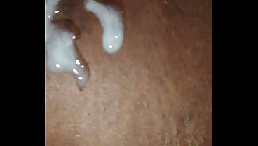 Depois de uma boa conversa com minha vizinha gozei gostoso pensando nela