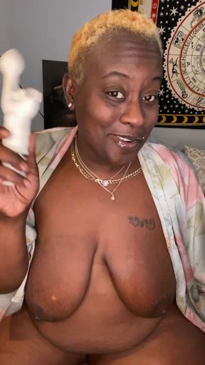 Fuck yo favorite milf