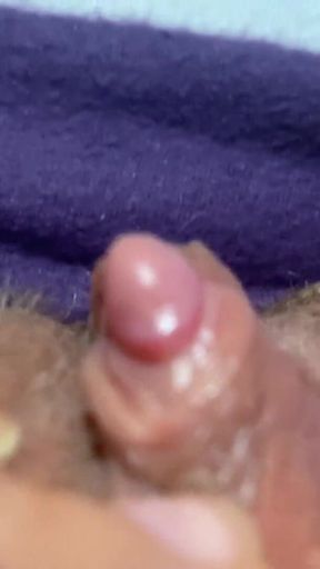 Huge clitoris rubbing and jerking orgasm in extreme close up masturbation