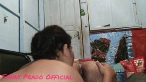 hoje foi dia da depilacao e de mamar um cuzinho bem gostoso completo