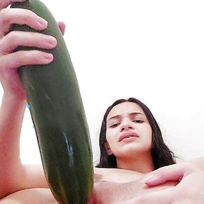 I broke into my pussy sitting on the cucumber and even left my ass all red