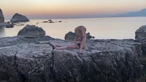 Masturbating at sunset ????????