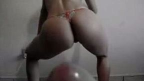 Enormous cock of my Brazilian hubby penetrates my dancing booty