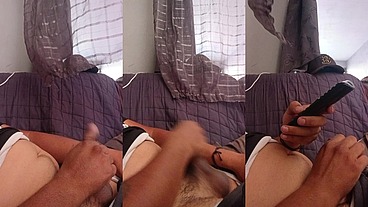 Me jalo la verga asta que me vengo