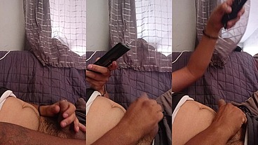 Me jalo la verga asta que me vengo