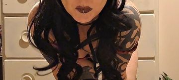 Twerking Lesson for Sissy Slave