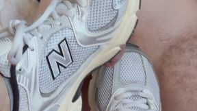 A good ol’ shoejob with new balance 530