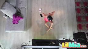 ”Lil Mia ceiling view masturbation”