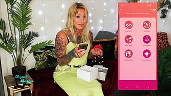 Nayomi Sharp review Remote control vibrator Vanesia