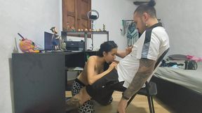 secretaria me chupa la polla y se deja grabar la cara