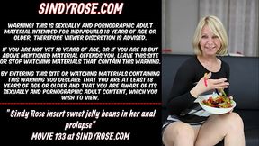 Sindy Rose insert sweet jelly beans in her anal prolapse