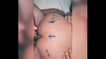DOBLE PENETRACION Deliciosos Tr&iacute_o con el Amigo de mi novio, me dan por el todos lados