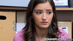 Young delinquent Emily Willis nailed and facialized