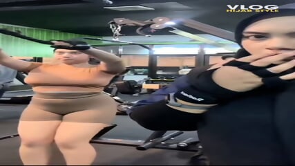 Tante semok gym