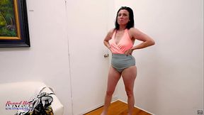 Lovely Brunette Phoenix Rae Plays With A Sex Toy To Suck And Ride A Cock!