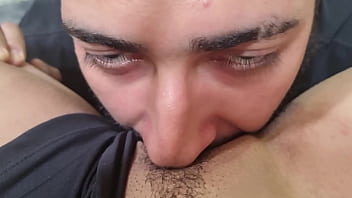 Tratamento vip no clit&oacute_ris GG .at&eacute_ gozar . Leo Skull