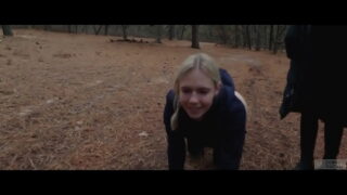 Fund-la-gură – MILF-gotică Charlotte Sartre suge pula după ce primește fută anală