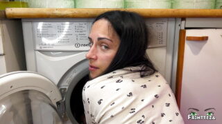 Frate fute anal cu o mamă amatoră, o curvă milf ucraineană și își umple curul cu sperma