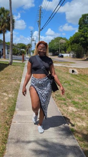 I love to be cute in the hood