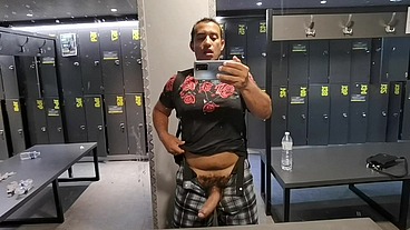 TU GOSTA DE MAMAR ?