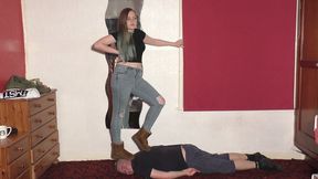 Sophie's Ugg Boots Trample (4K)