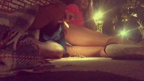 morador de rua fode cuzinho da safada em estrada movimentada