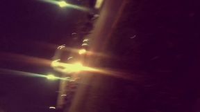 morador de rua fode cuzinho da safada em estrada movimentada