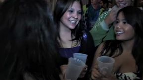 Lesbo college teen gets pussy toyed