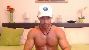 Gustavo Muscle Private Show