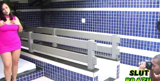 Brunette babe gets hot fucked in the wild