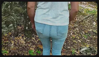 Seductive Mature MILF Outdoor Blowjob in Forest