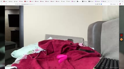 x 2025-11-10 21-28-01.