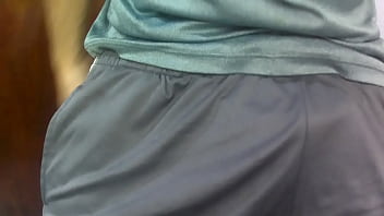 i love massage my cock during the work time, the people almost caught me