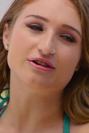 Gorgeous Sydney Cole blows and rides big wang