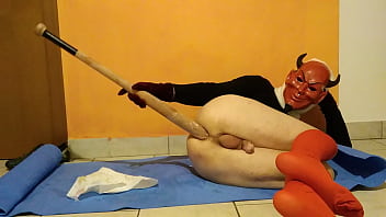 A baseball bat up to my ass (video 2)