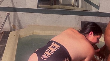 Broke in the Club to Get Fucked in a Jacuzzi Finished on the Sink