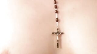 Arabian Camgirl Shows Off Her Big Boobs in Private Live Show