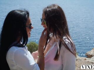 VIXEN Vacations are the consummate time for unexpected threesom
