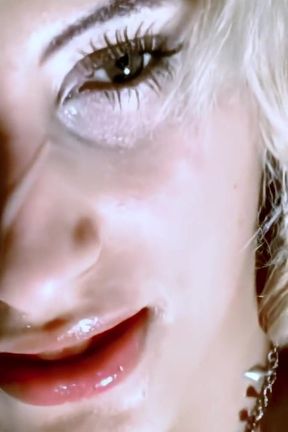 Anastasia Mayo: Anastasia Mayo &amp; Sasha in a Hot Threesome